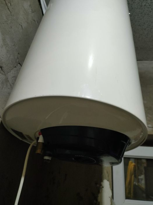 Аристон 100 л в отличном состоянии