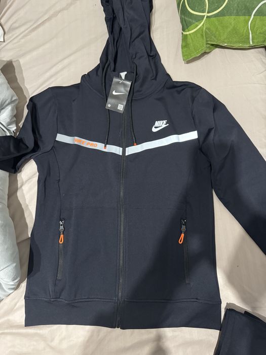 Trening Nike (Diferite marimi)