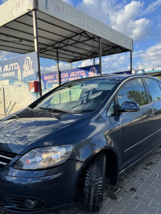 De vanzare Golf 5 plus