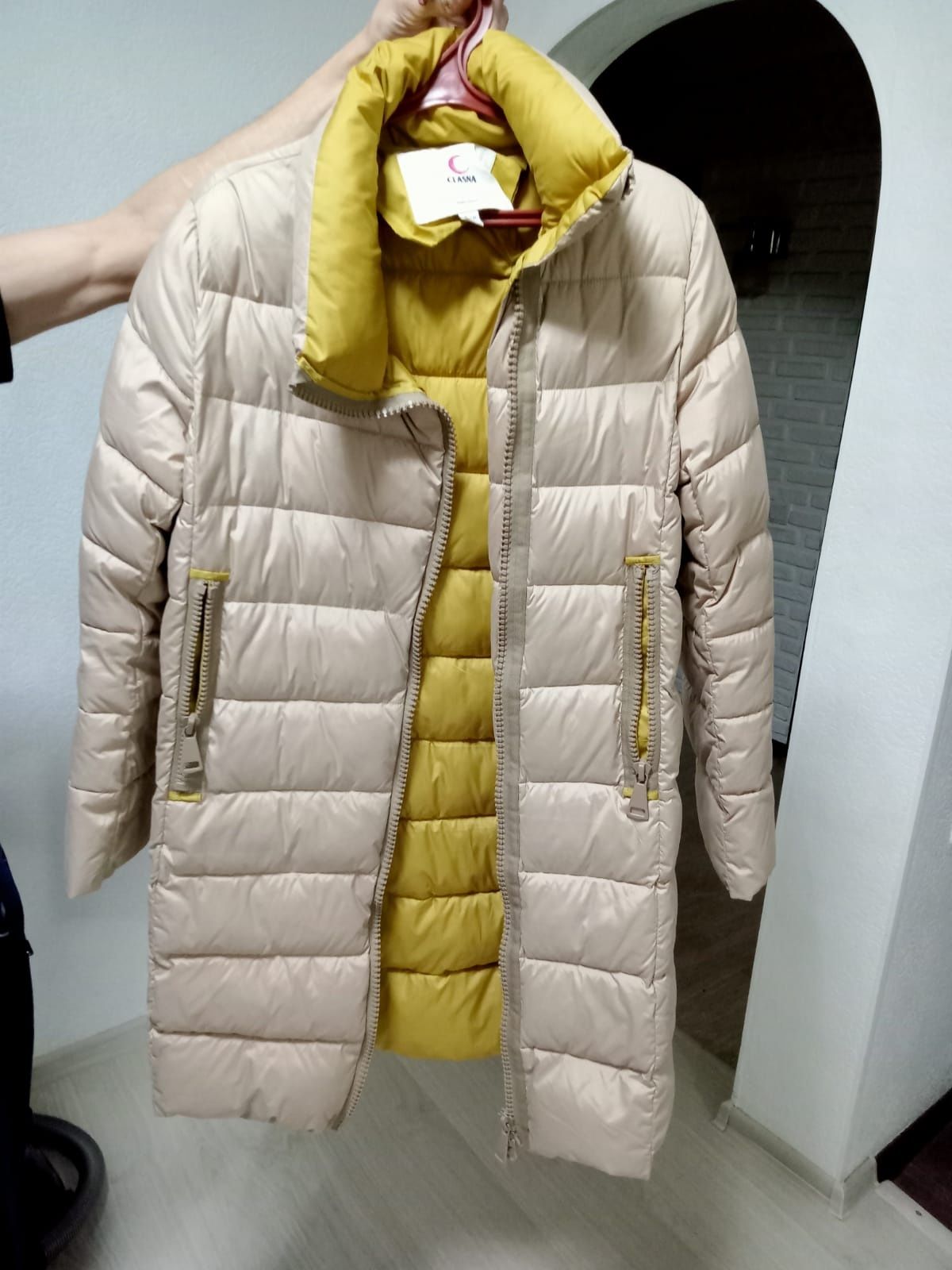 Продам куртку в идеальном состоянии!
