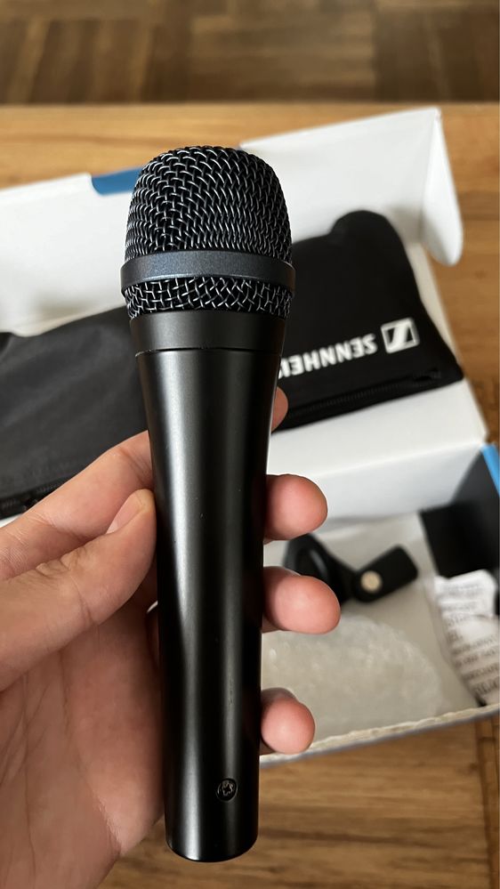 Sennheiser E935 Vocal dynamic microphone