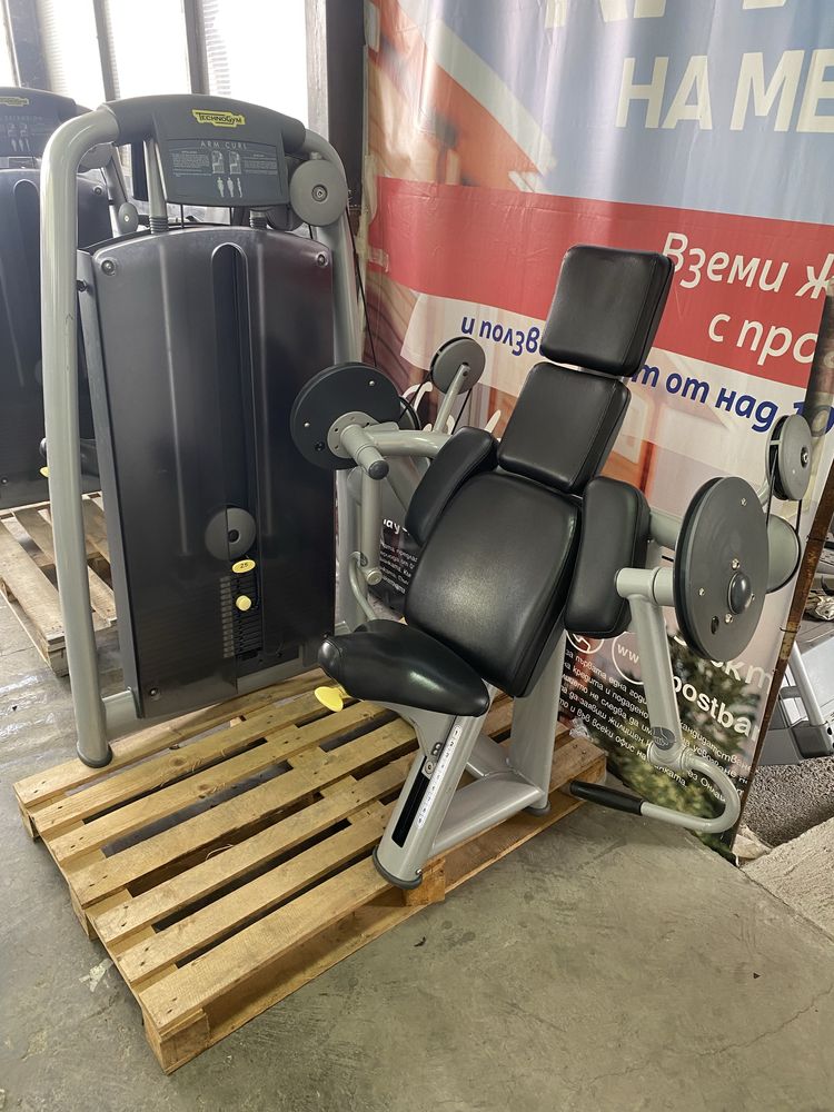Technogym Selection - Уреди за бицепс и трицепс