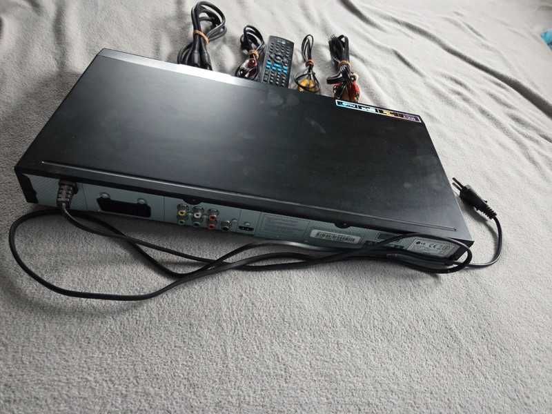 LG DVX689H Full HD Media