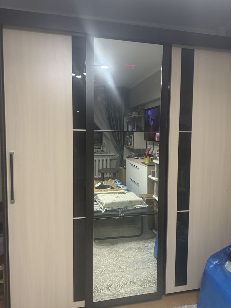 Продам шкаф для одежды