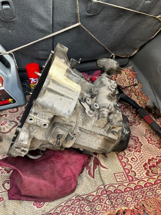 Продам коробку от Rav 4