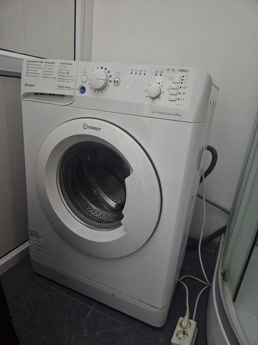 Стиральная машинка Indesit