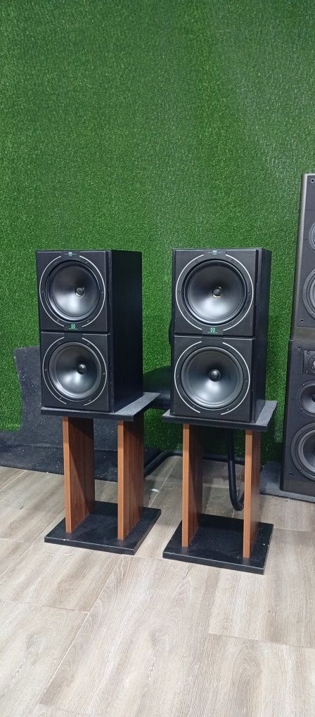Тонколони KEF C-55