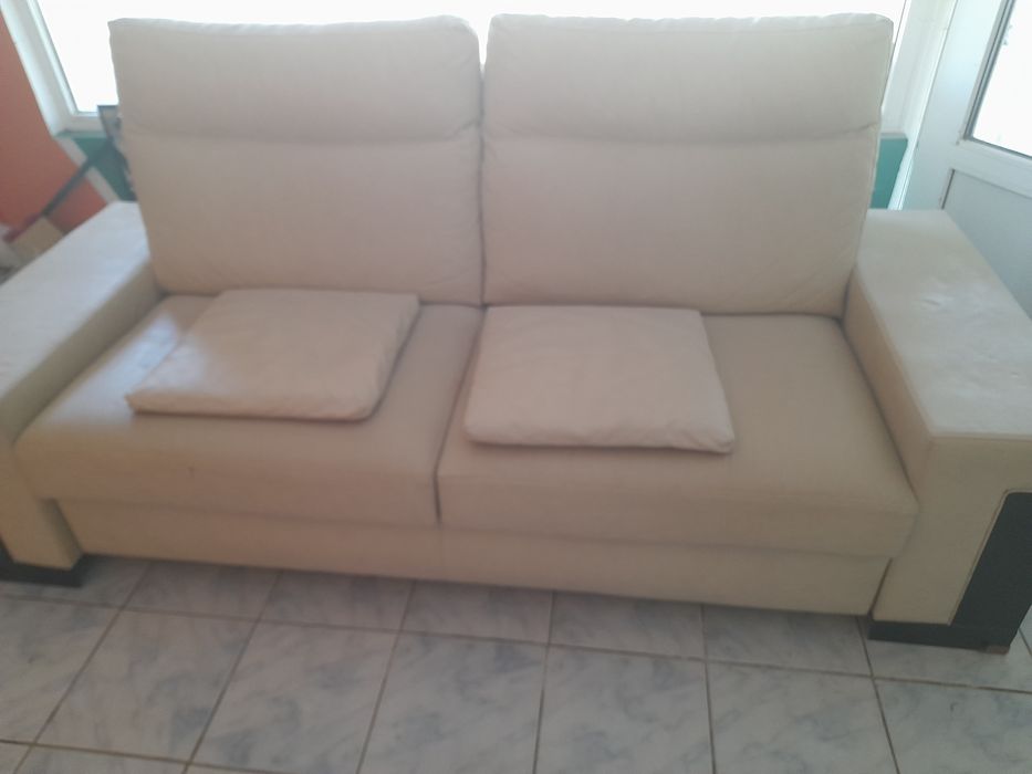 Vind Canapea piele
