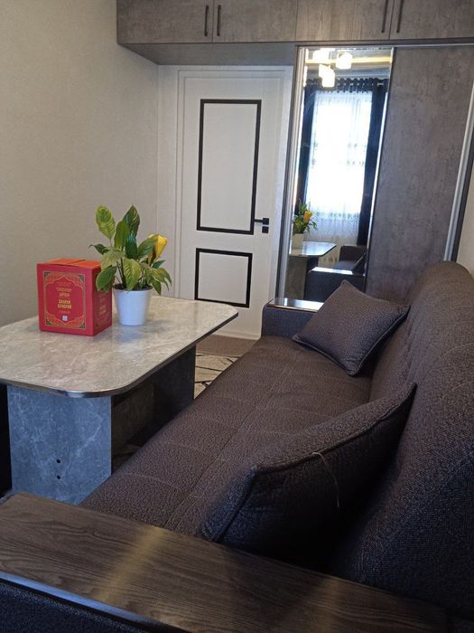 Мусоффа Маскан 2/9/10 Евро РЕМОНТ Мебел ва техникалари билан Сотаман.