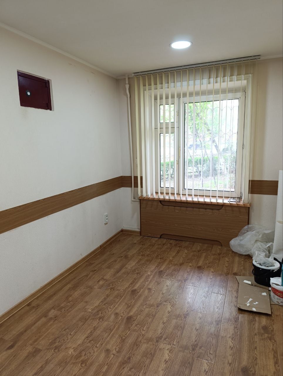СРОЧНО БИЙ! Аренда офиса, 104м2 первая линия.