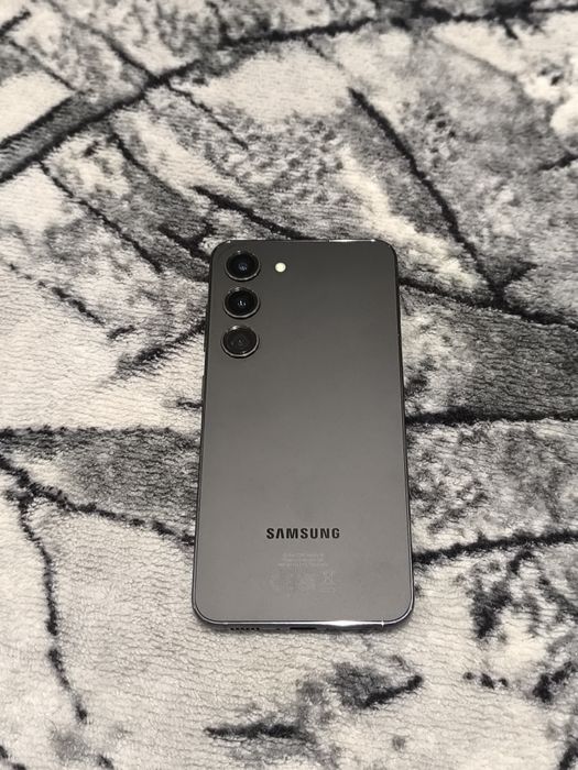 Samsung Galaxy S23 - 256GB, Черен