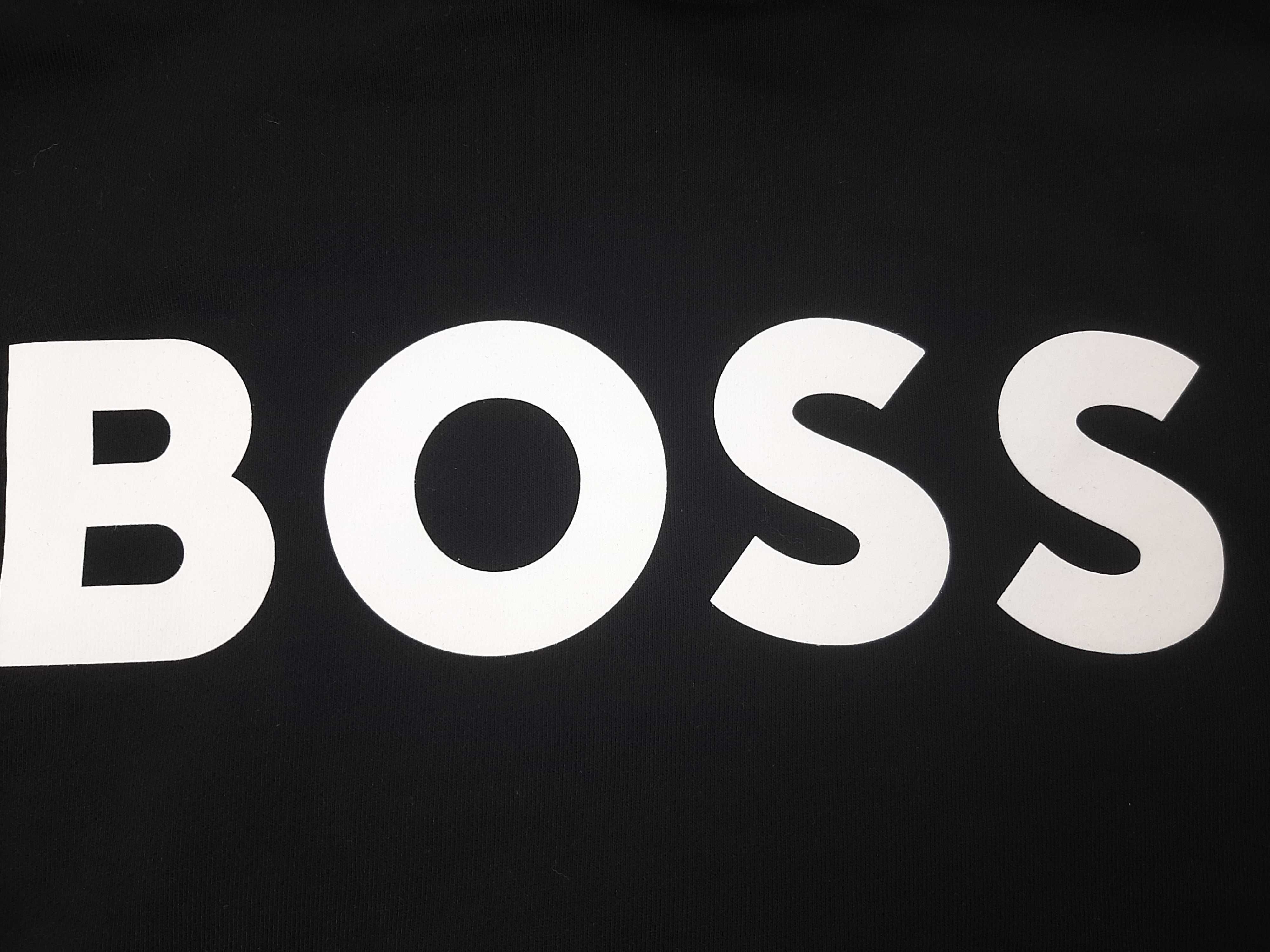 Hugo Boss Webasic - Оригинален мъжки суитшърт размер M