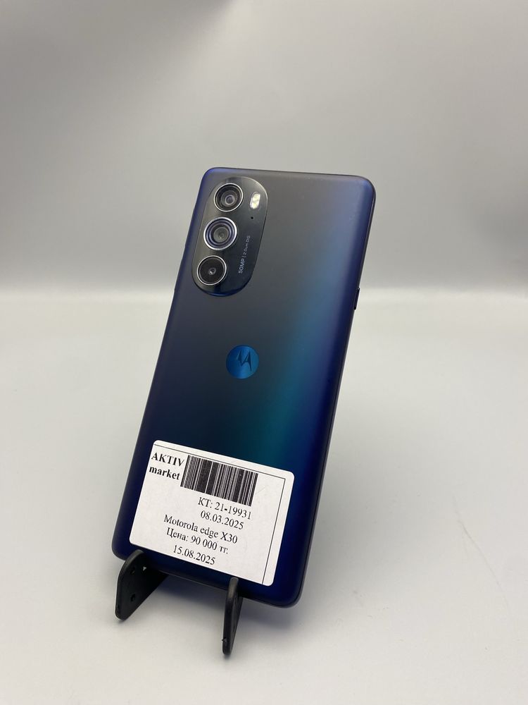 Motorola edge X30