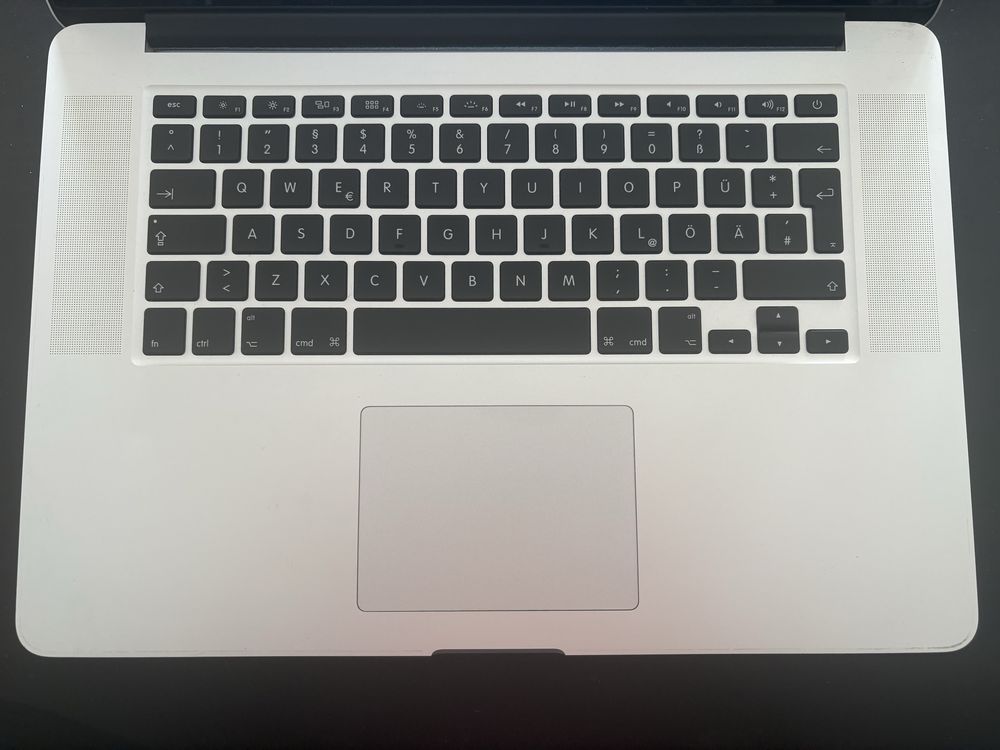 MacBook Pro 15” Mid 2014 16GB RAM SSD 512GB