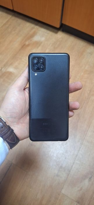 Samsung A 12  64 gb