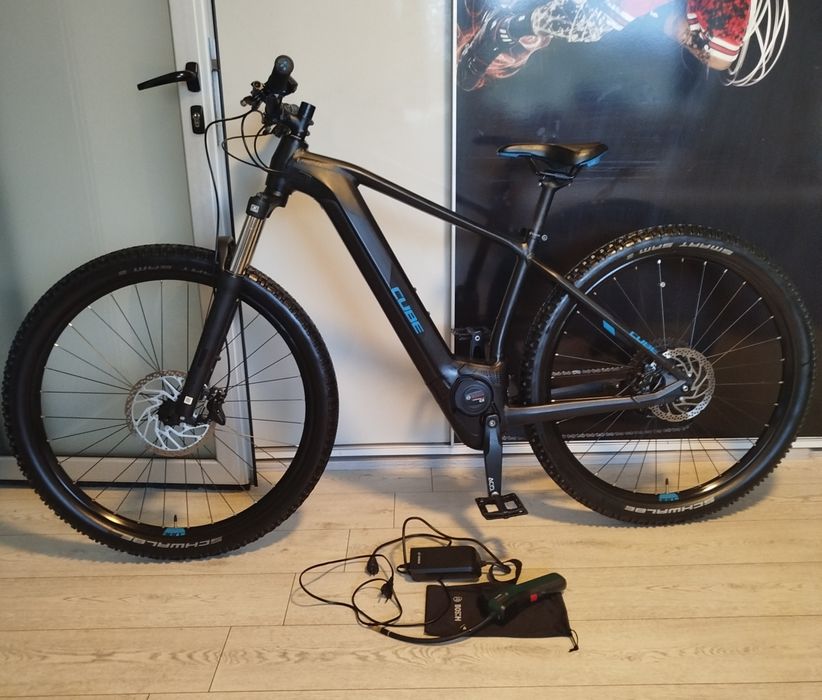 Bicicleta electrica Cube