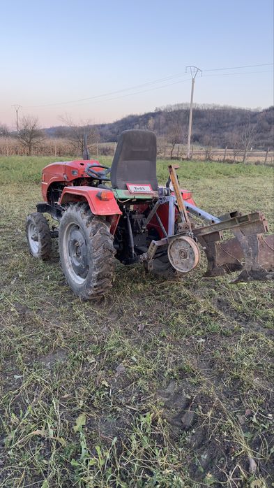 Tractor 30 de cai 4x4