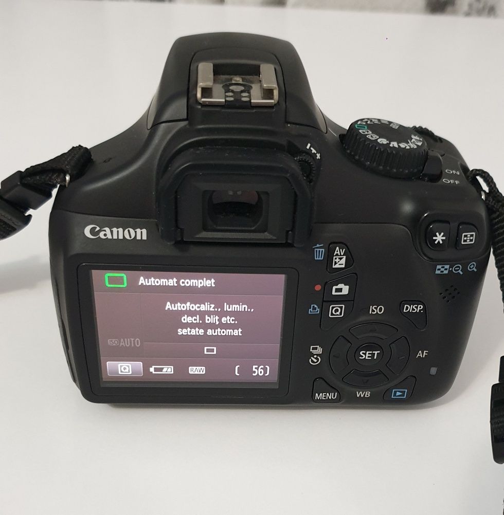 Vând camera video Sony și aparat foto Canon