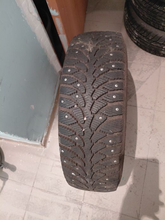 Продам зимние шины