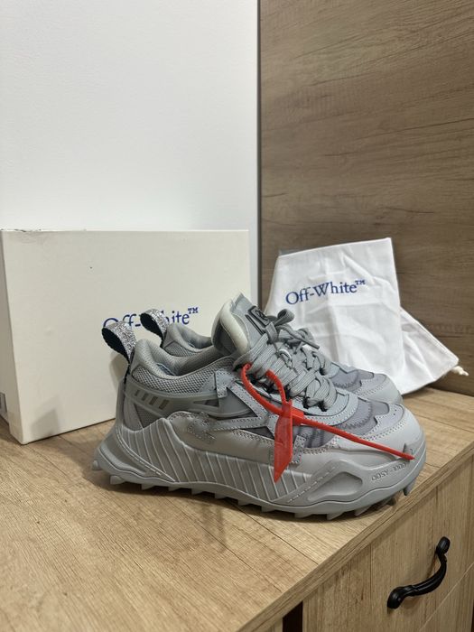 Off-White ODSY-1000 marimea 41 (26.5cm) Fullbox
