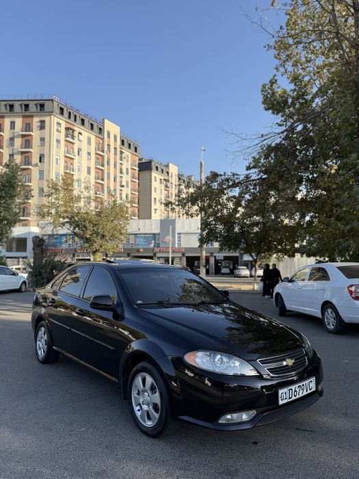 Jentra qora 2022 yil 69.000 yurgan