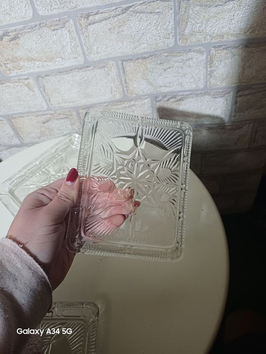 3 броя стари чини плата