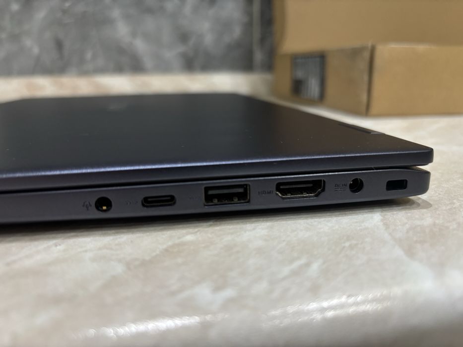 Asus vivobook flip TP412U