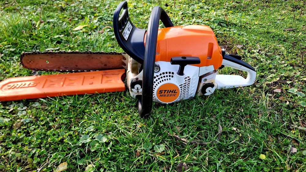 Vând drujbă stihl MS 231 C