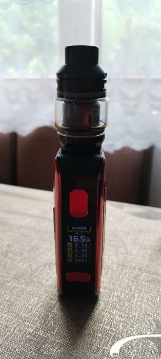 Vând țigară electronică Geek Vape