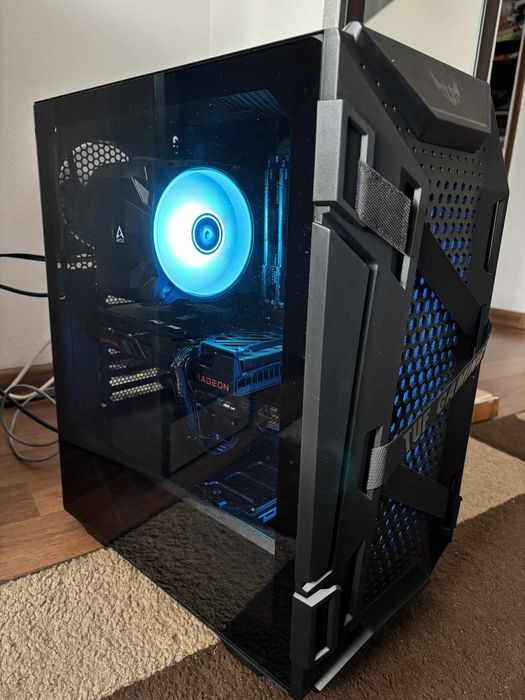 Vand pc gaming impecabil