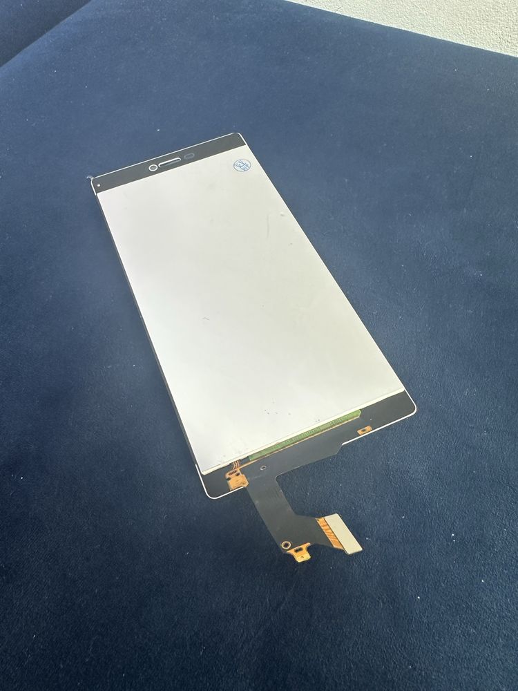 Huawei P8 дисплей без рамка
