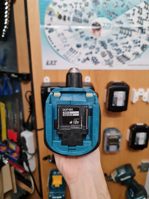 Filetanta Makita LXT DDF485