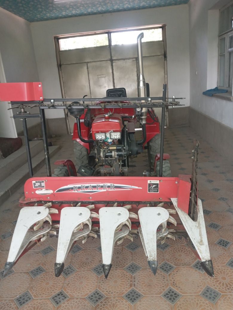 Miniy traktor Zubir 1115