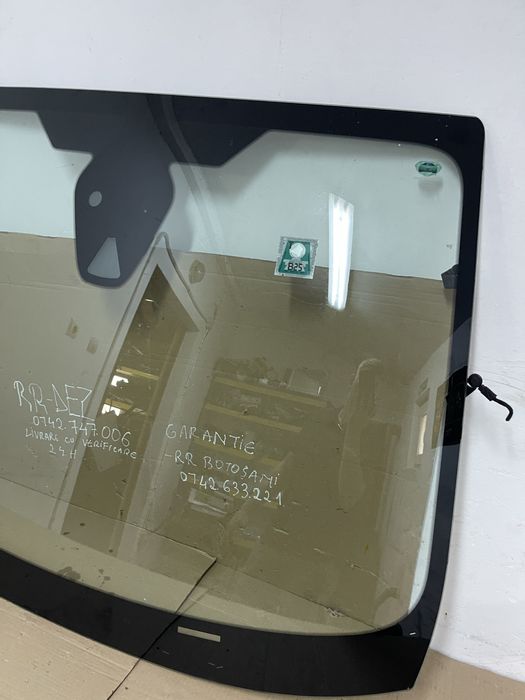 Parbriz Ford Puma cu incalzire si loc camera 2019-2023