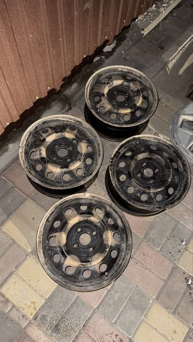 Штампы на huyndai r15