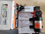 Pompa apa rulota 12V Seaflo seria 21, camper, food truck