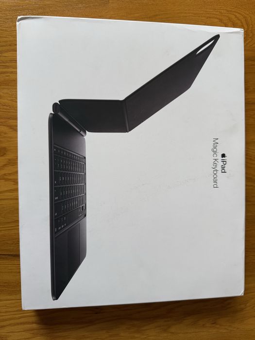 Magic keyboard Ipad Pro 13 M4 M5 layout US