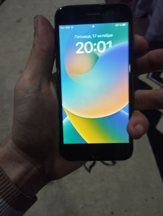 Iphone 8 sotiladi