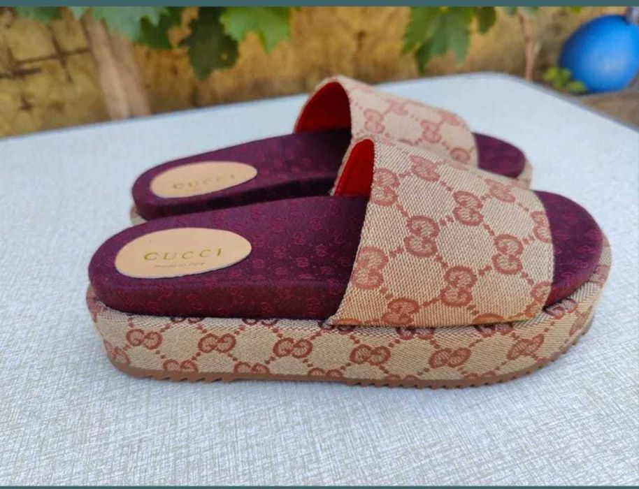 Papuci dama Gucci