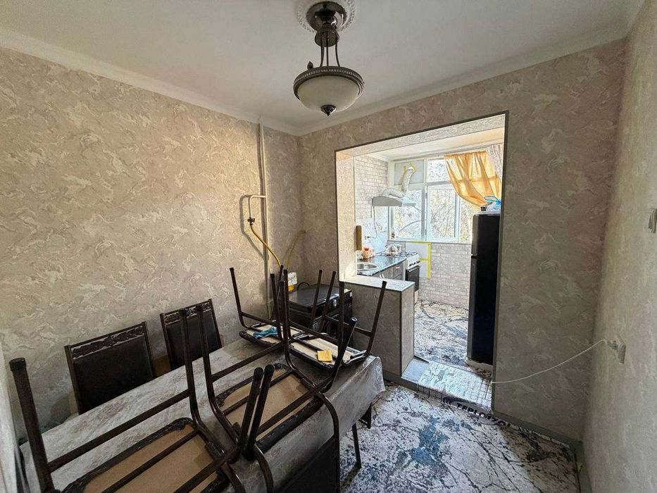 Продаётся 2х комн квартира на 2 этаже Ор-р Русалка