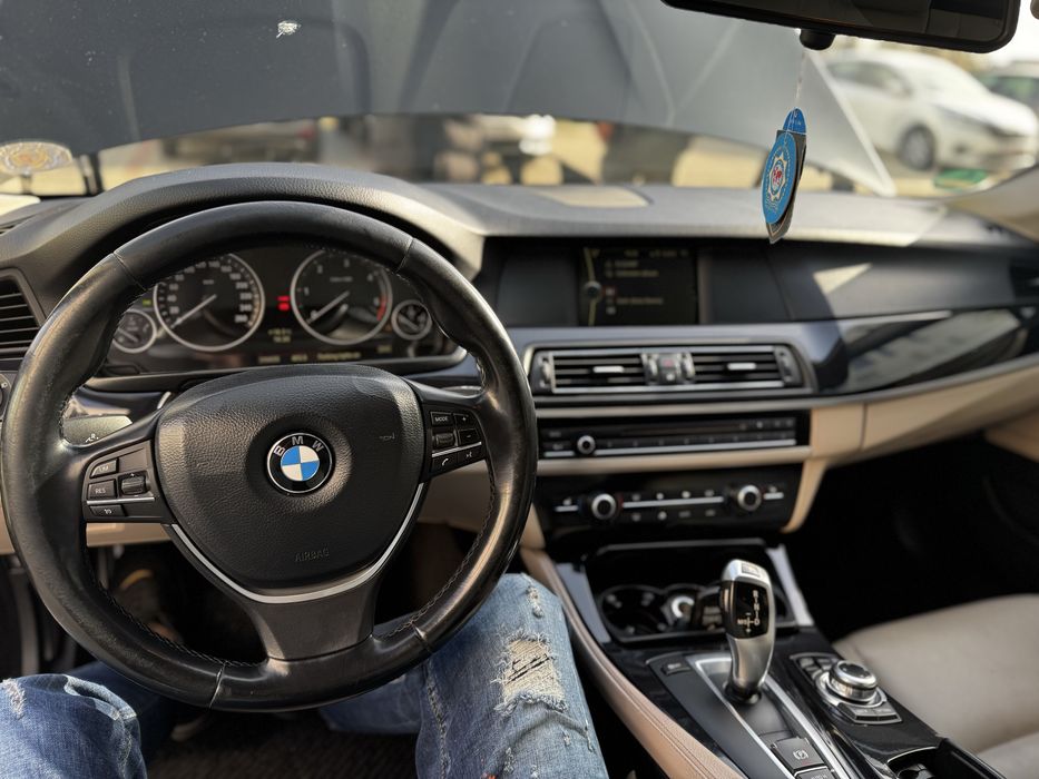 BMW F10 520d.