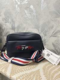 Сумка новая Tommy Hilfiger