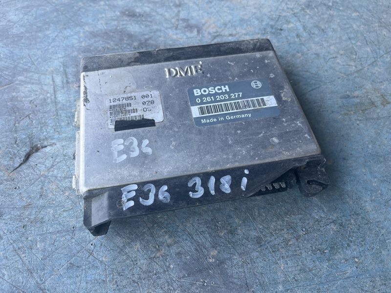 Компютър двигател BMW e36 318