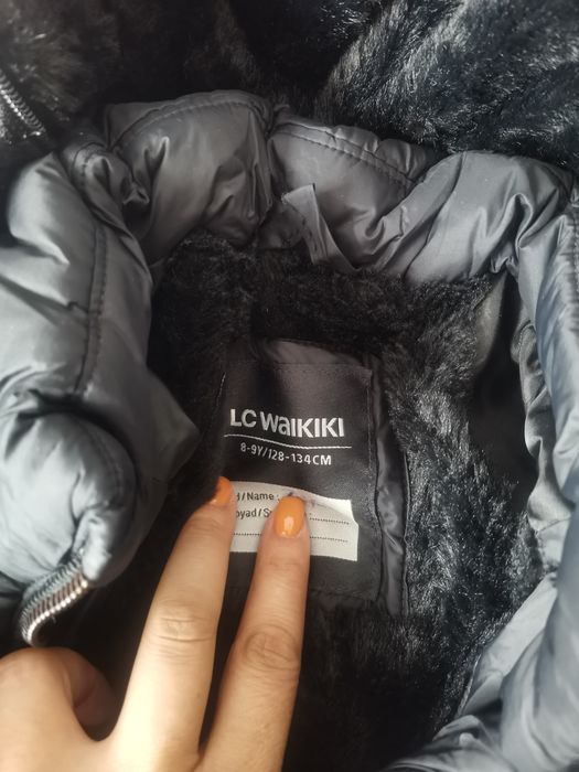 Черни зимни шуби за 8 и 9 годинки