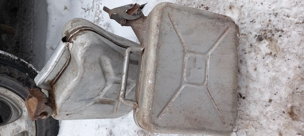 Продам алюминивые  канистры под ГСМ (СССР-Качество) цена 12000