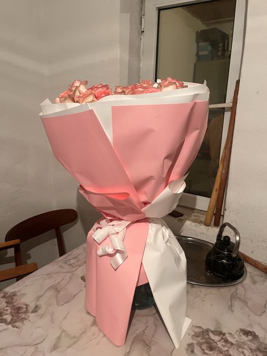 Цветы роза нежный 25 шт