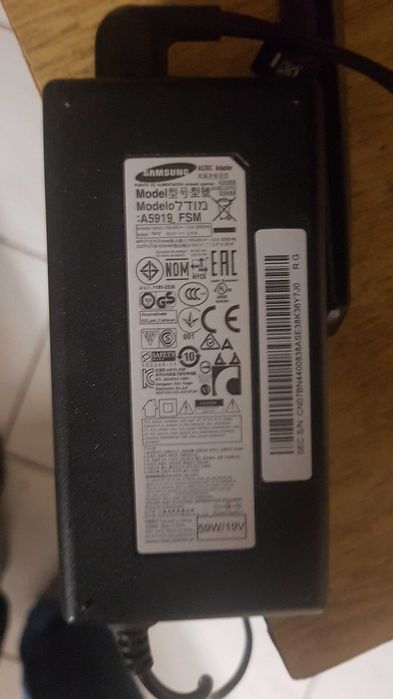 Телевизор Самсунг 32' инча