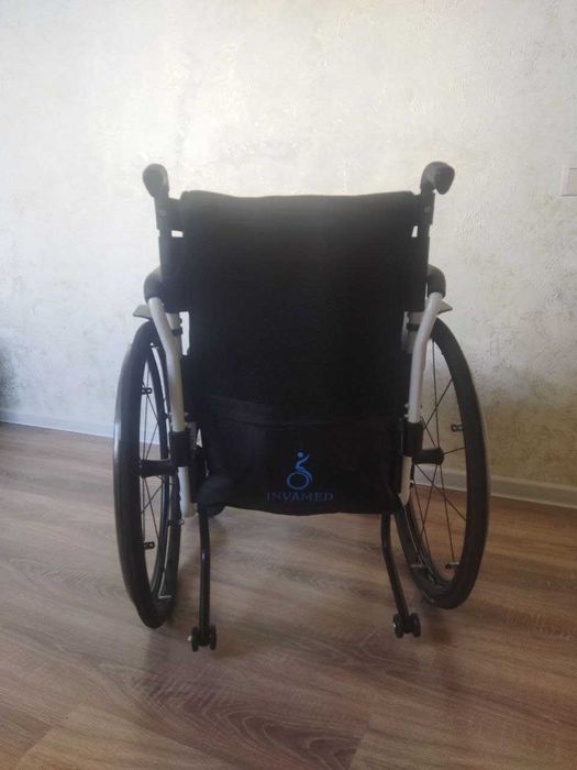Инвалидная коляска