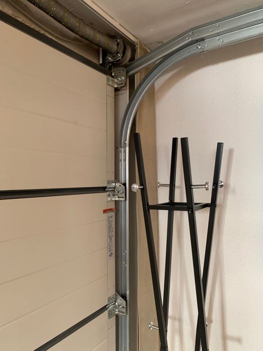 Продава се Гараж / Паркомясто в с. Брестовене, Област Разград - 5 кв.м за 173 €/кв.м - Снимка #3