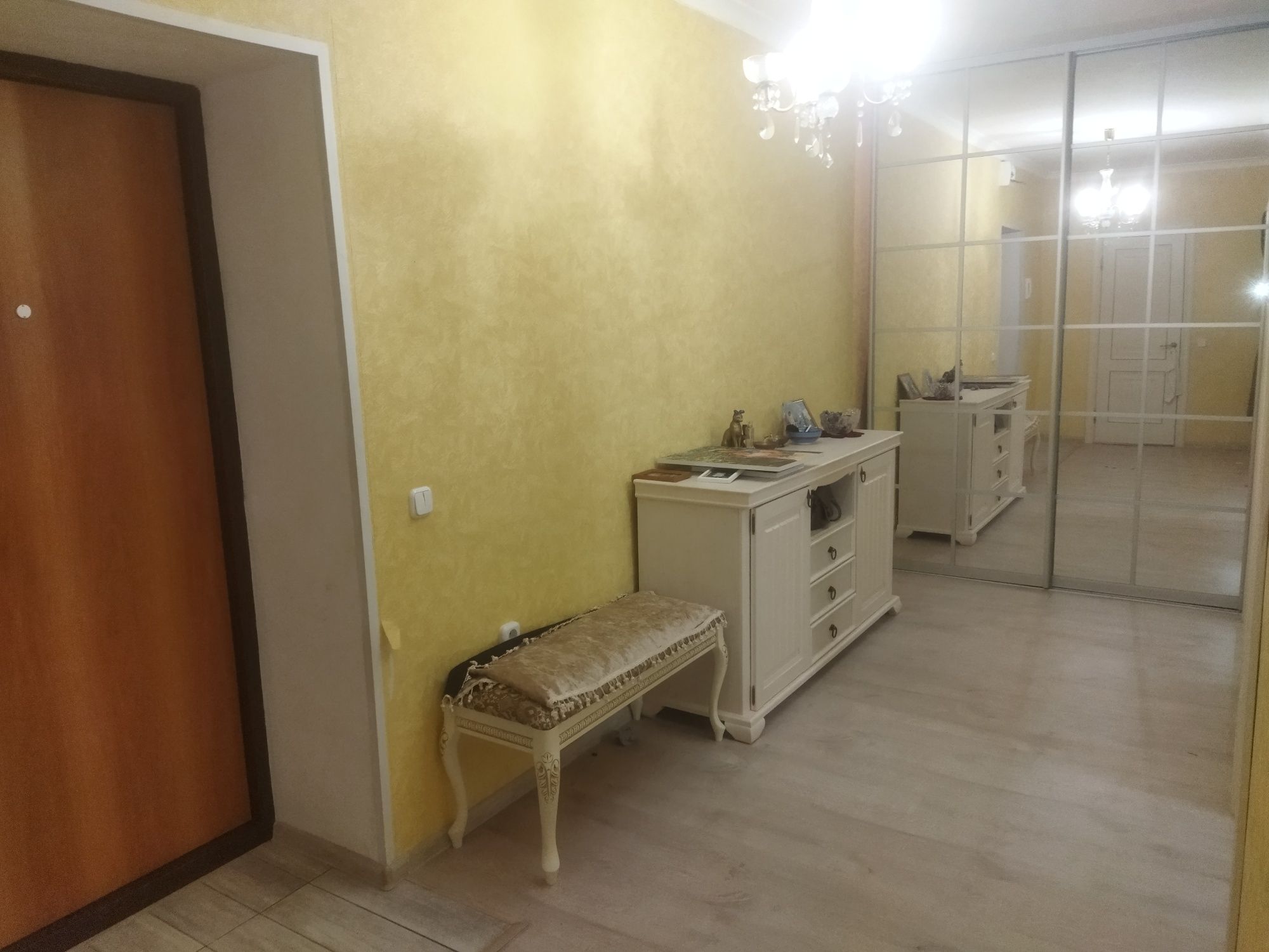 Квартира 7 мкр 2х ком 4 этаж
